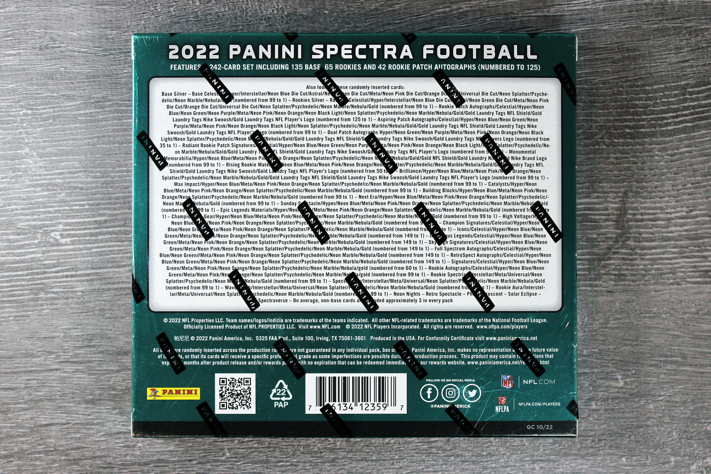 2022 Panini Spectra Football Trading Cards Hobby Box