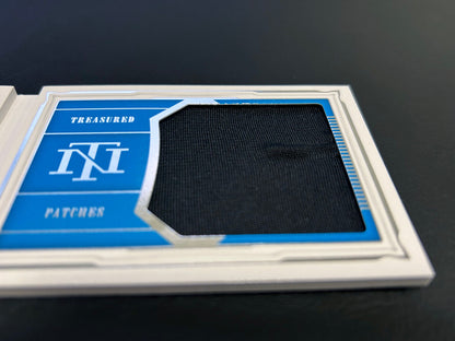 2019 Panini National Treasures Patch Booklet #TPB-5 Christian McCaffrey /25 NM/M