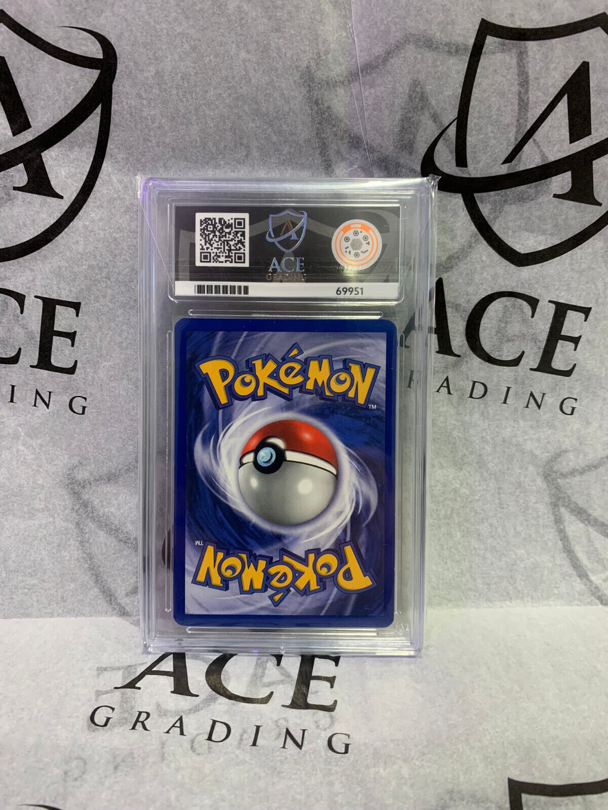 Graded Pokemon Card - #59/82 2000 Team Rocket Machop - Ace 8