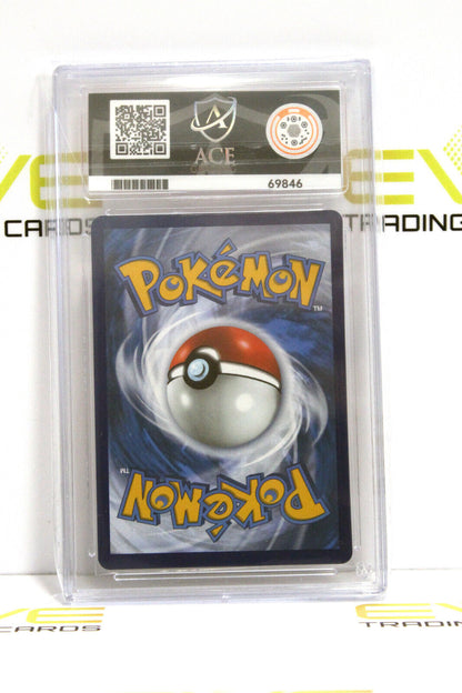 Graded Pokémon Card - #256/264 2021 Greedent V Fusion Strike Full Art - Ace 10